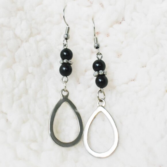 Black and Silver Teardrop Dangle Earrings Handmade Hypoallergenic Jewelry - Picture 1 of 5
